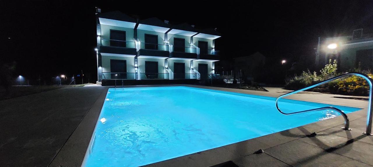 Paramithi Luxury Apartments Nikiti  Extérieur photo