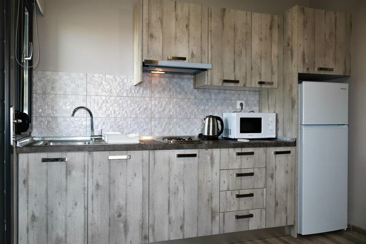 Paramithi Luxury Apartments Nikiti  Extérieur photo