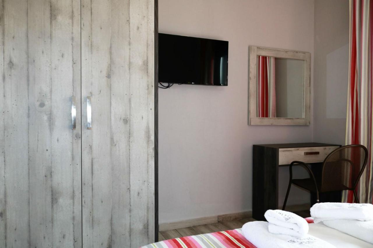Paramithi Luxury Apartments Nikiti  Extérieur photo