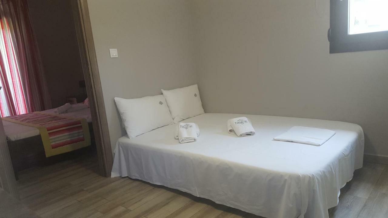 Paramithi Luxury Apartments Nikiti  Extérieur photo