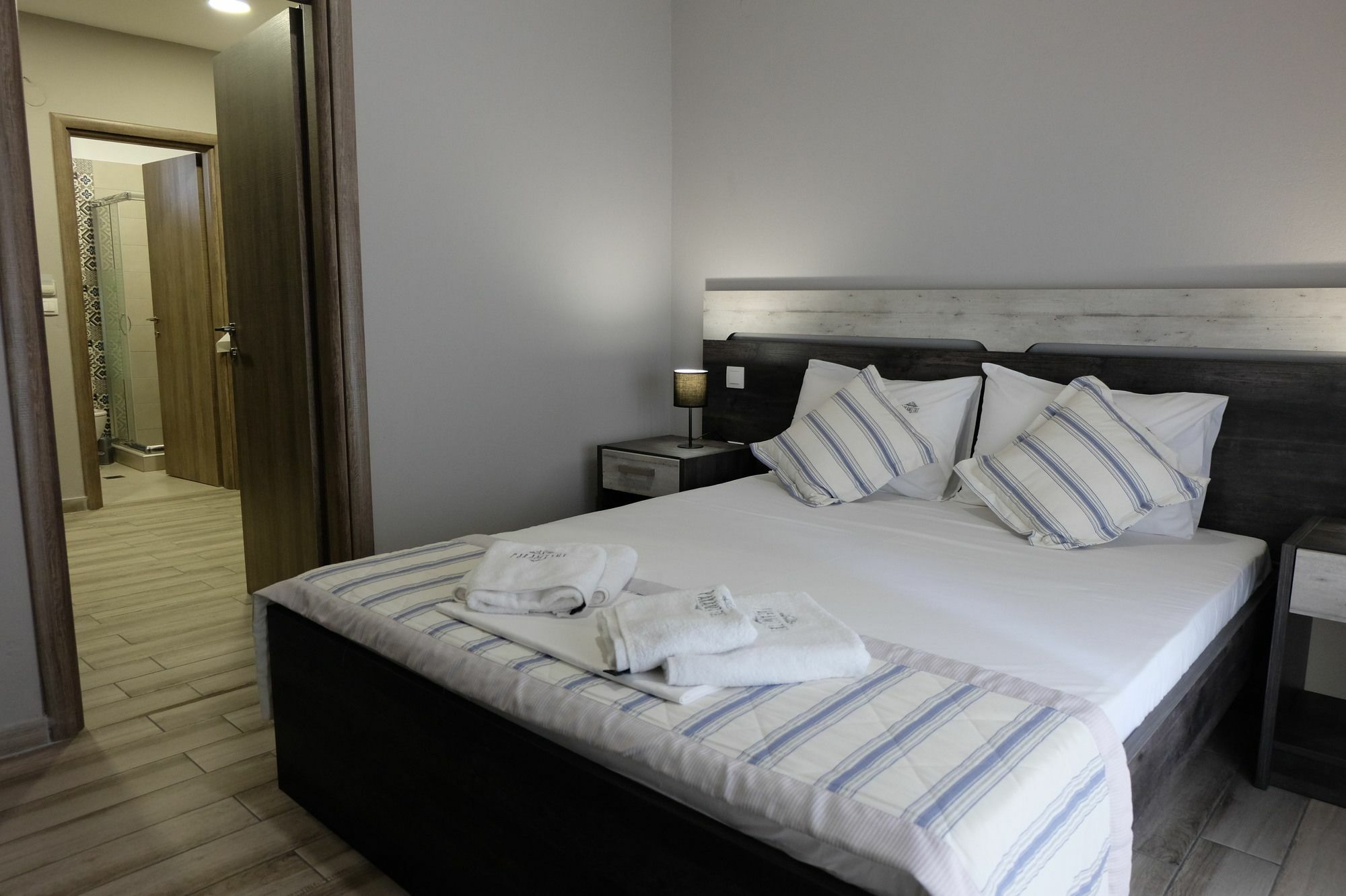 Paramithi Luxury Apartments Nikiti  Extérieur photo