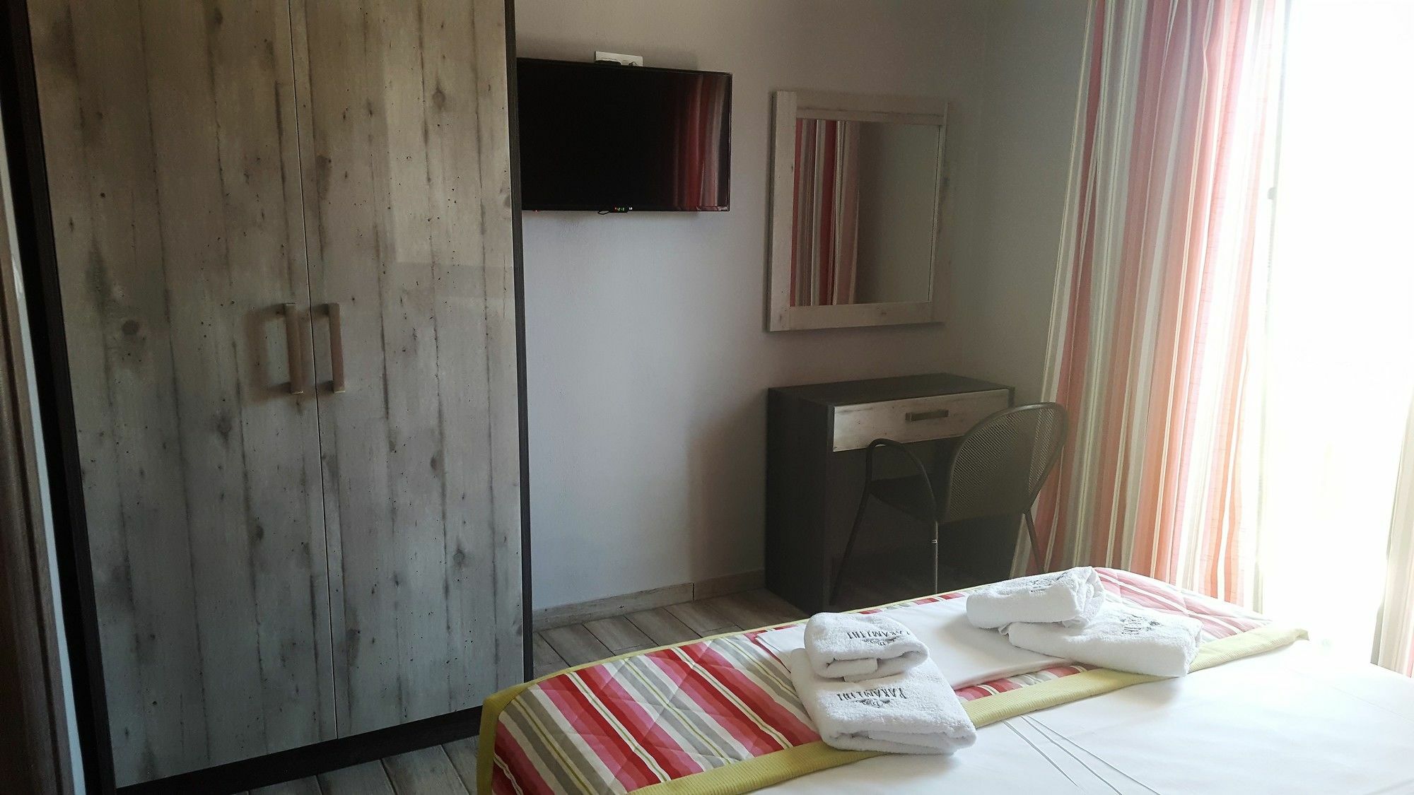 Paramithi Luxury Apartments Nikiti  Extérieur photo